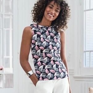 Boden Brand Martha Style Daisy Print Navy & Pink Boatneck Top Women's size 2